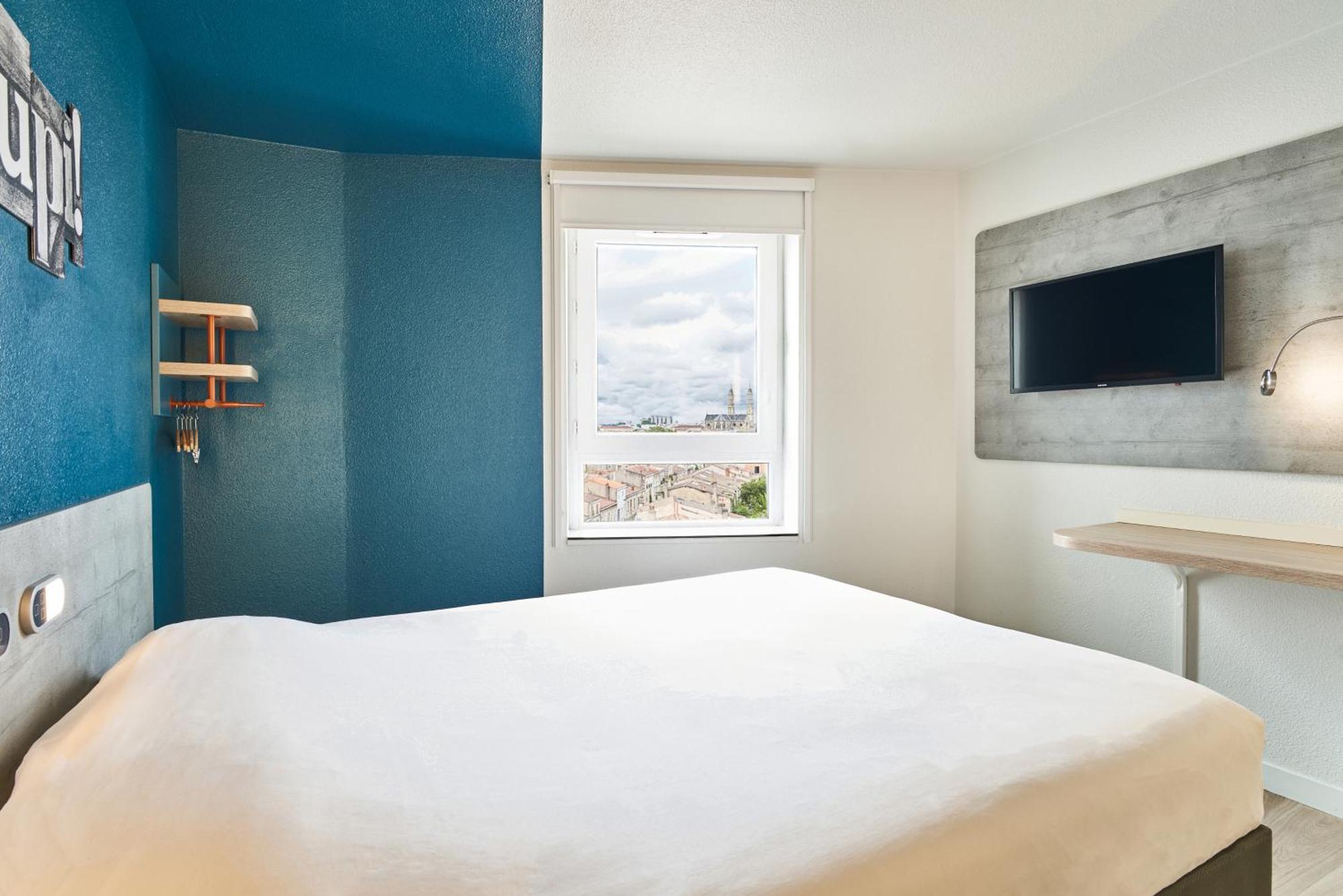 Ibis Budget Bordeaux Centre - Gare Saint Jean Екстер'єр фото