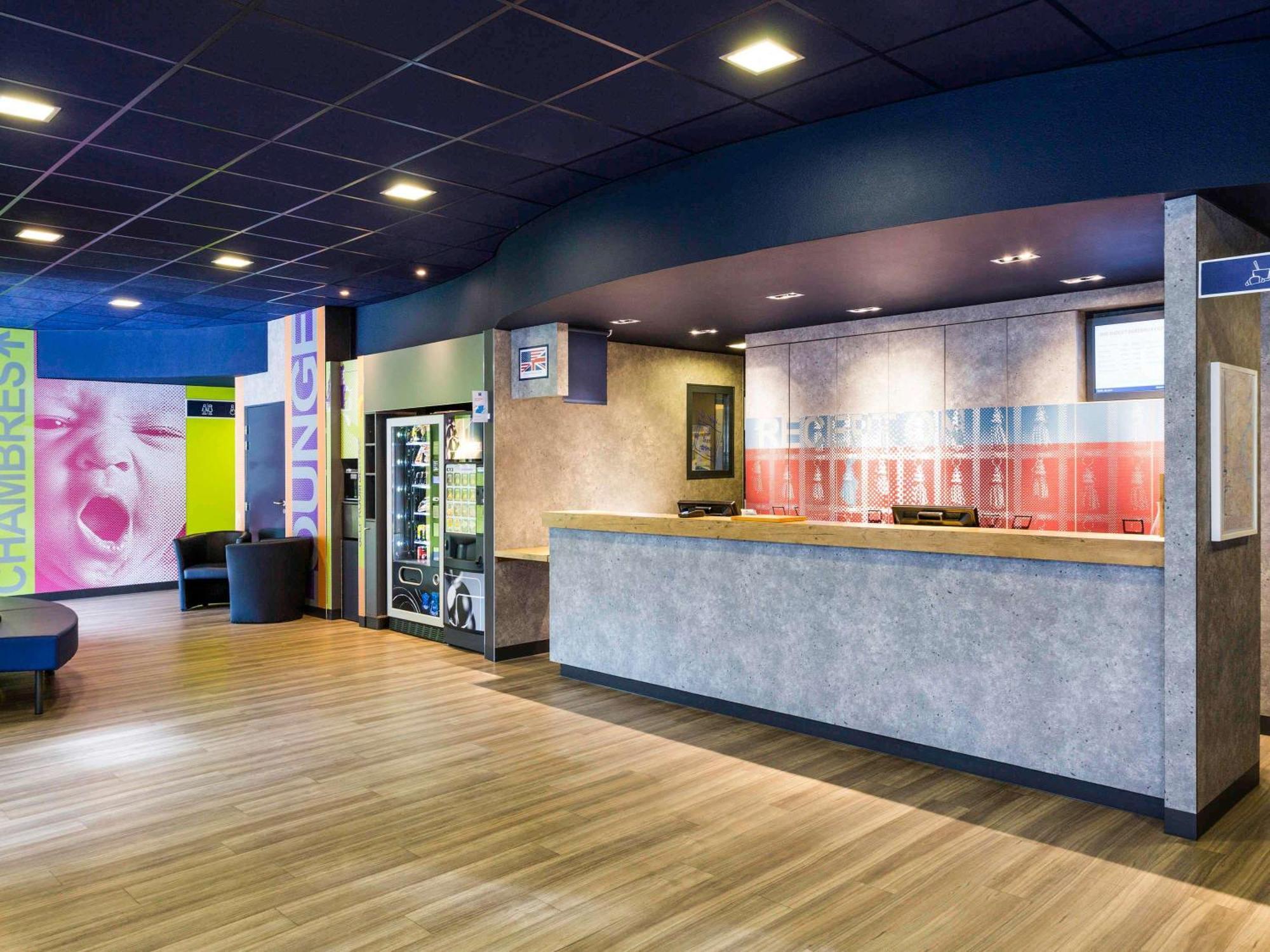 Ibis Budget Bordeaux Centre - Gare Saint Jean Екстер'єр фото
