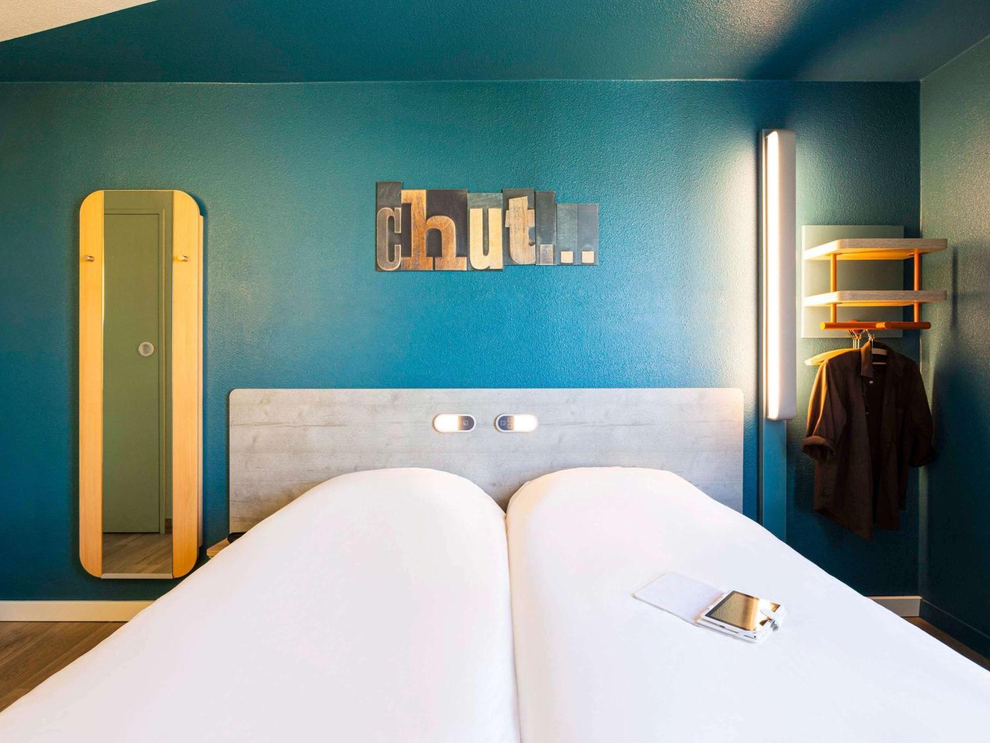 Ibis Budget Bordeaux Centre - Gare Saint Jean Екстер'єр фото